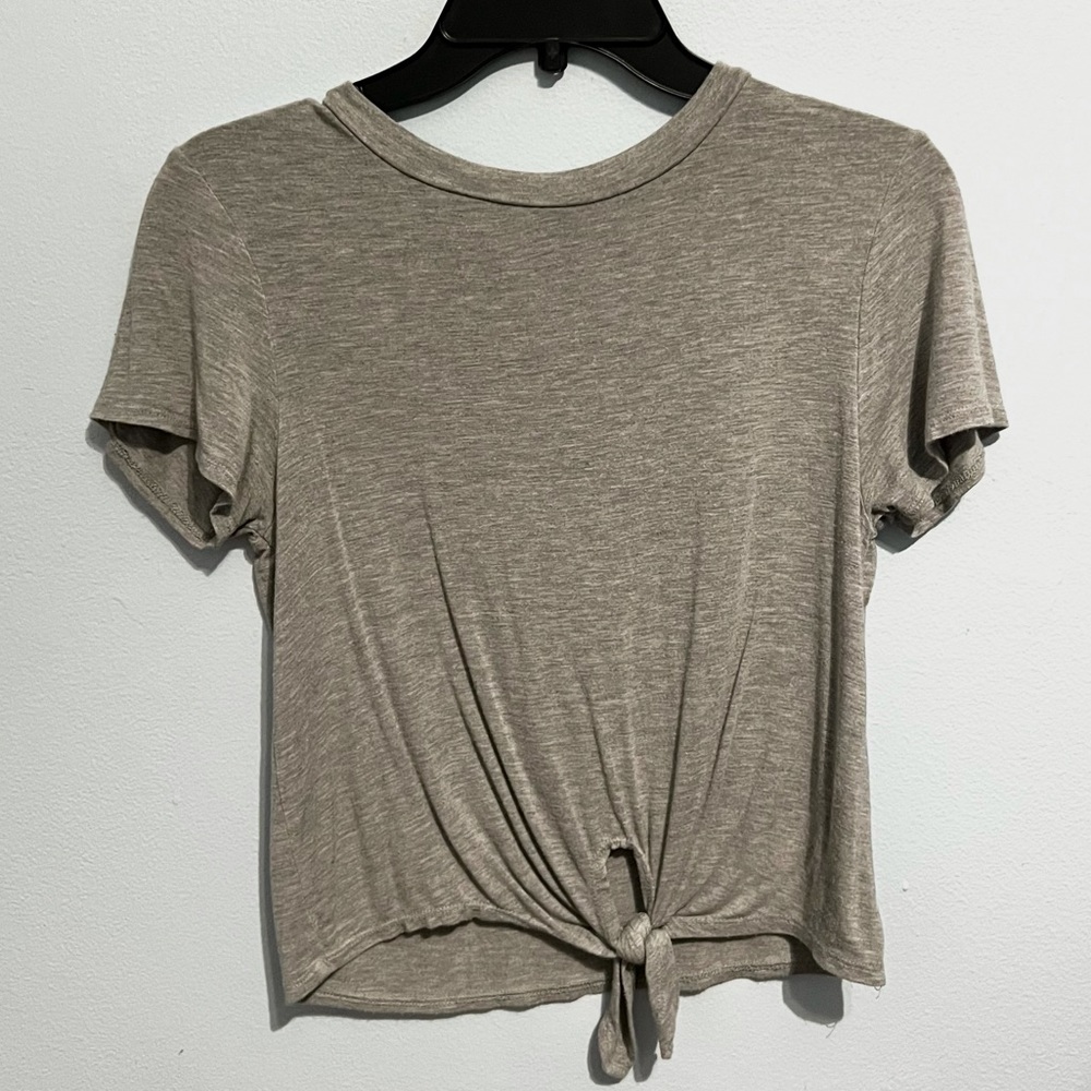 Gray tied shirt